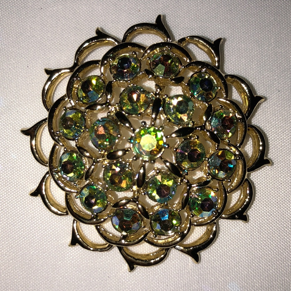 Sarah Coventry Brooch
